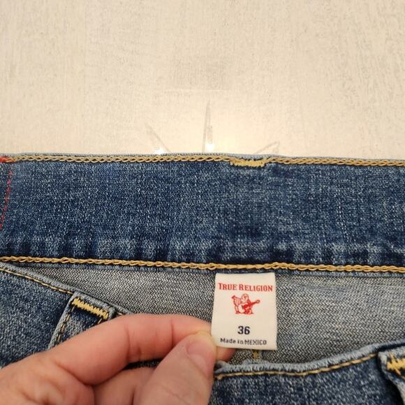 True Religion Men's Denim Geno Relaxed Slim Jean SZ 36 - Picture 7 of 10